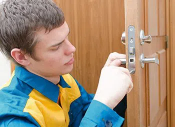 Aurora City Locksmith Aurora, CO 303-214-7049 Aurora City Locksmith Aurora, CO 303-214-7049 - fast-locksmith